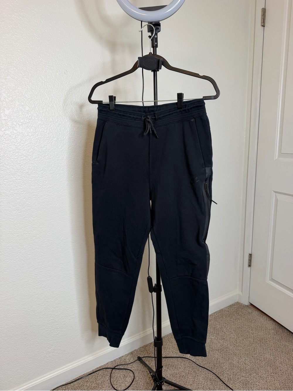 Nike Pants Womens M Black Tech Fleece Joggers Sweatpants